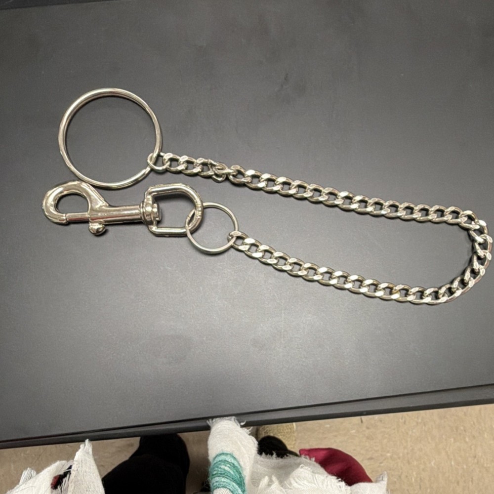 Silver Metal Chain Key Chain for Men Solid Pattern Key Ring Accessory-new