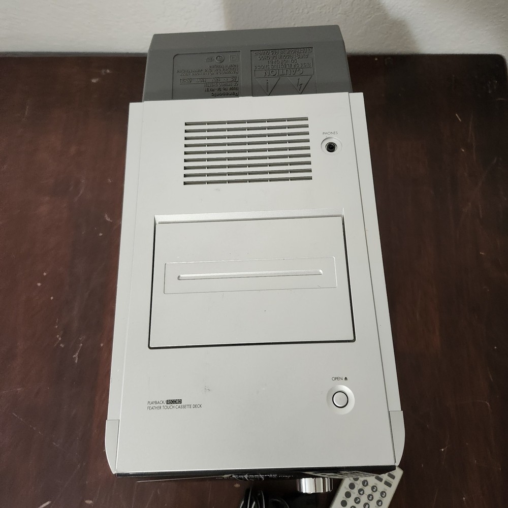 Panasonic SA-PM31 Stereo System CD Changer Main Unit W/ Remote DIM SCREEN READ