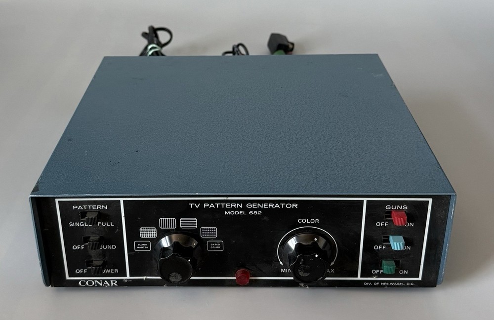 Power Tested Only — Conar TV Pattern Generator Model 682 — See Description