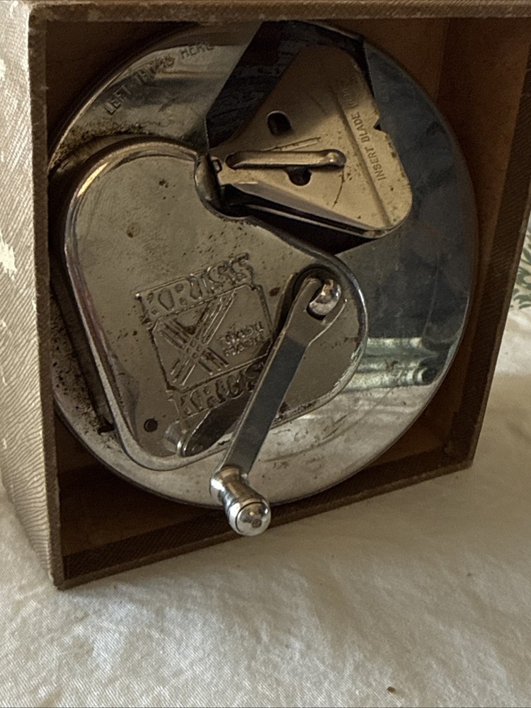 Vintage Kriss Kross Stropper Razor Blade Sharpener with Box