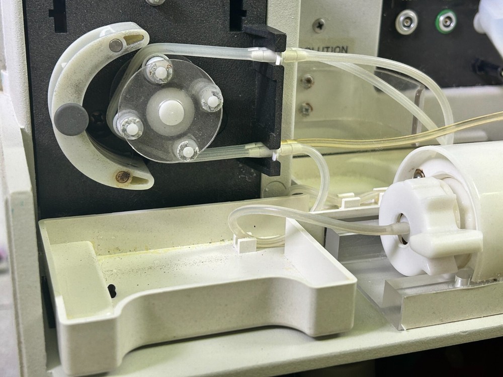 AVL 985-S1 Electrolyte Analyzer