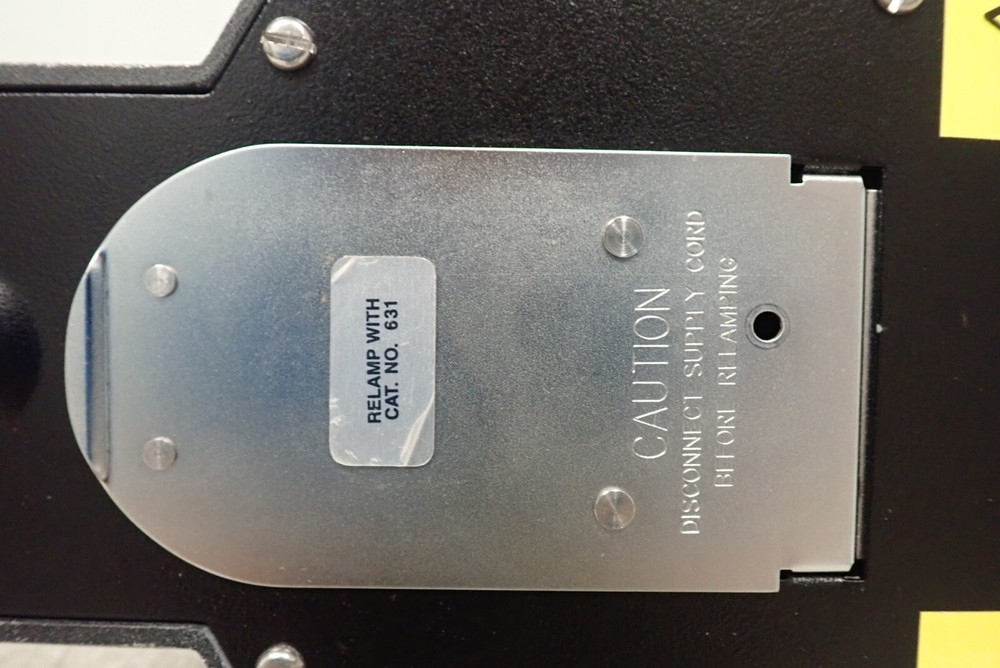 Leica ATC 2000 Binocular Microscope with 4x, 40x Achrom Objectives