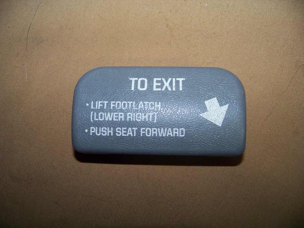 1995-'99 Right "Exit" Load Floor Panel Seat Back Latch Chevrolet GMC Suburban