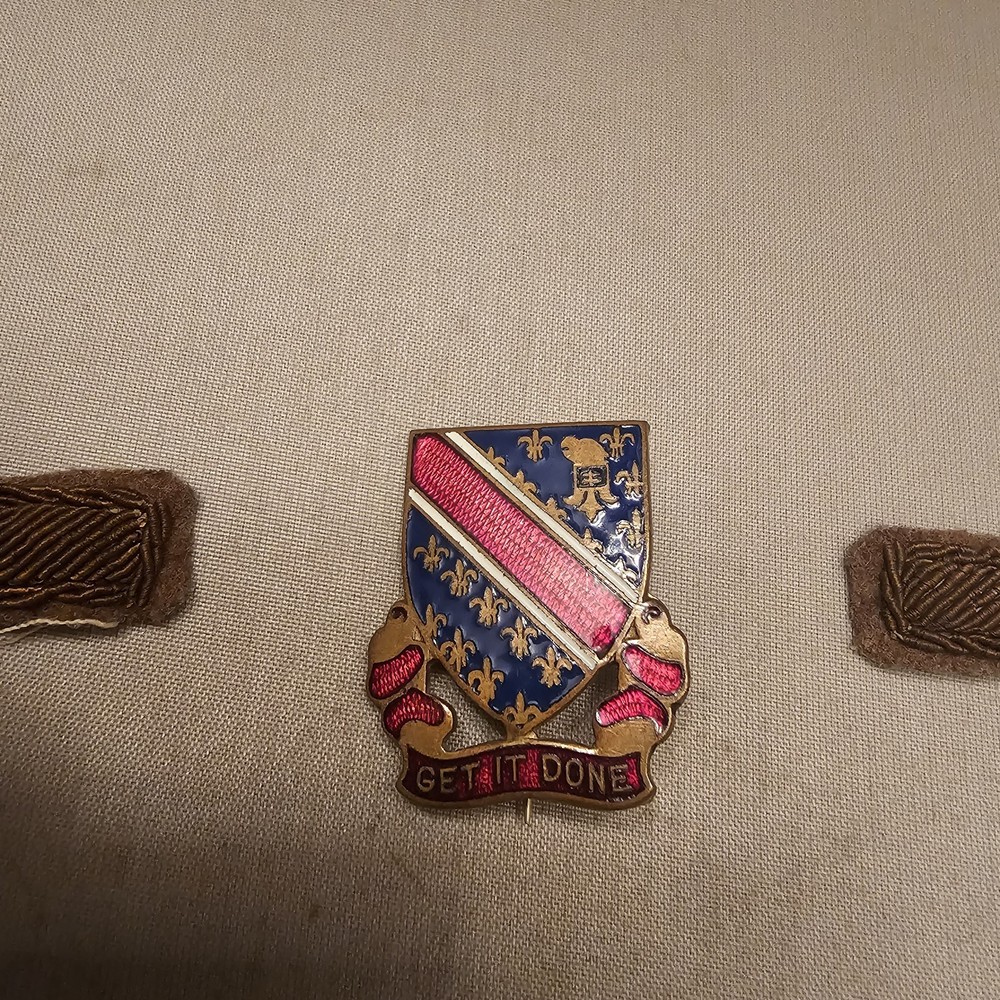 WW2 US Army 110th Engineer Pin Unit Crest Get It Done with Two Adddition Pieces