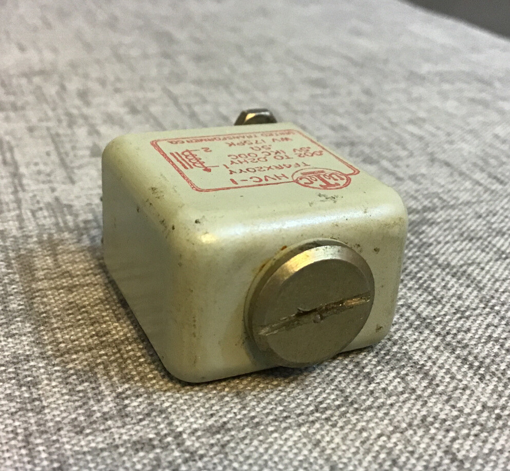 Vintage UTC HVC-1 variable inductor transformer