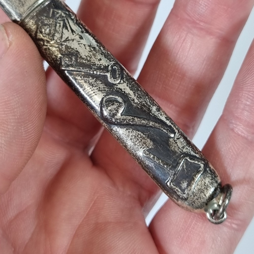 Antique Solid Silver Needle Case Decorated Pipe Key Cards Marked Sterling