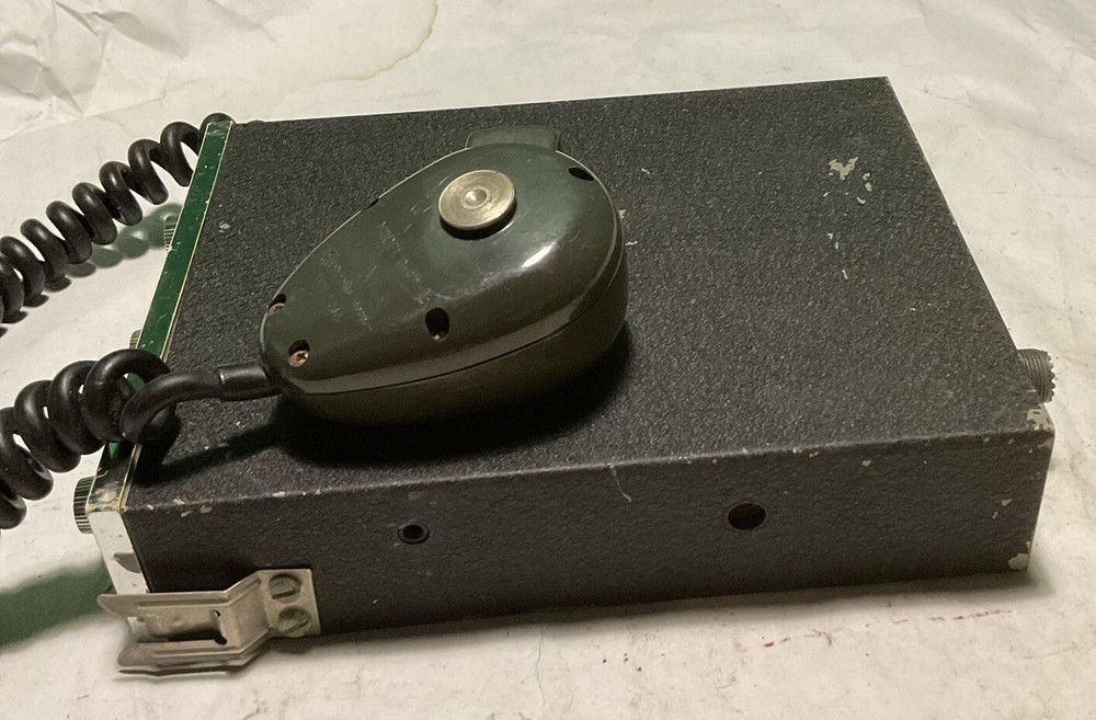 Vintage B&K Cobra Radio Transceiver- Untested