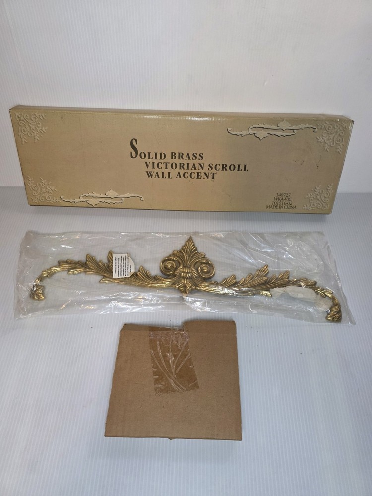 Solid Brass Victorian Scroll Wall Accent 2   Two Open Pediment Decorations NEW