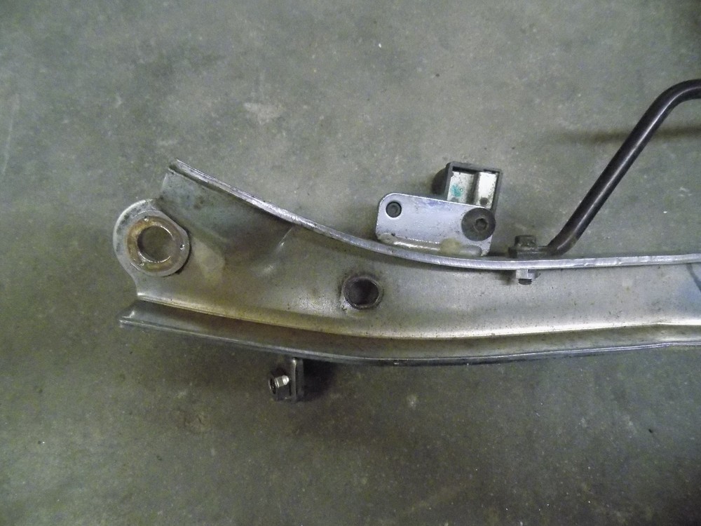 2001 HONDA SHADOW 1100 LEFT REAR SUPPORT SUBFRAME VXT1100 VXT SABOR 01