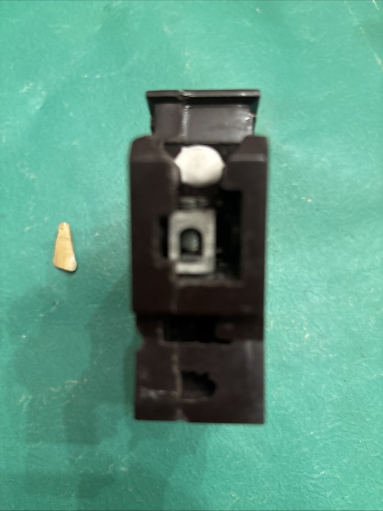 Wadsworth 15 AmpOne Pole Breaker Continuity Tested