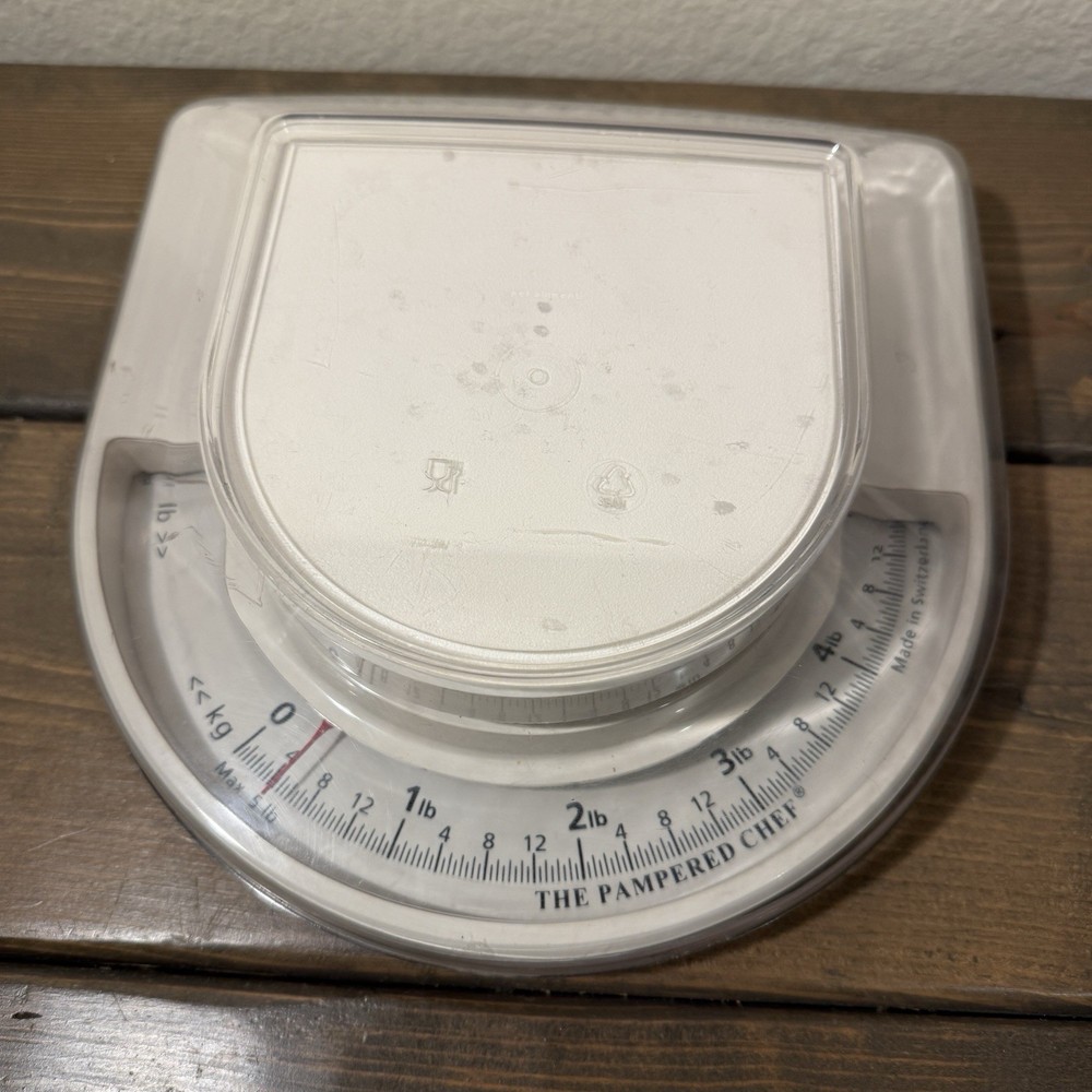 The Pampered Chef Kitchen Scale Analog 5lb Capacity White