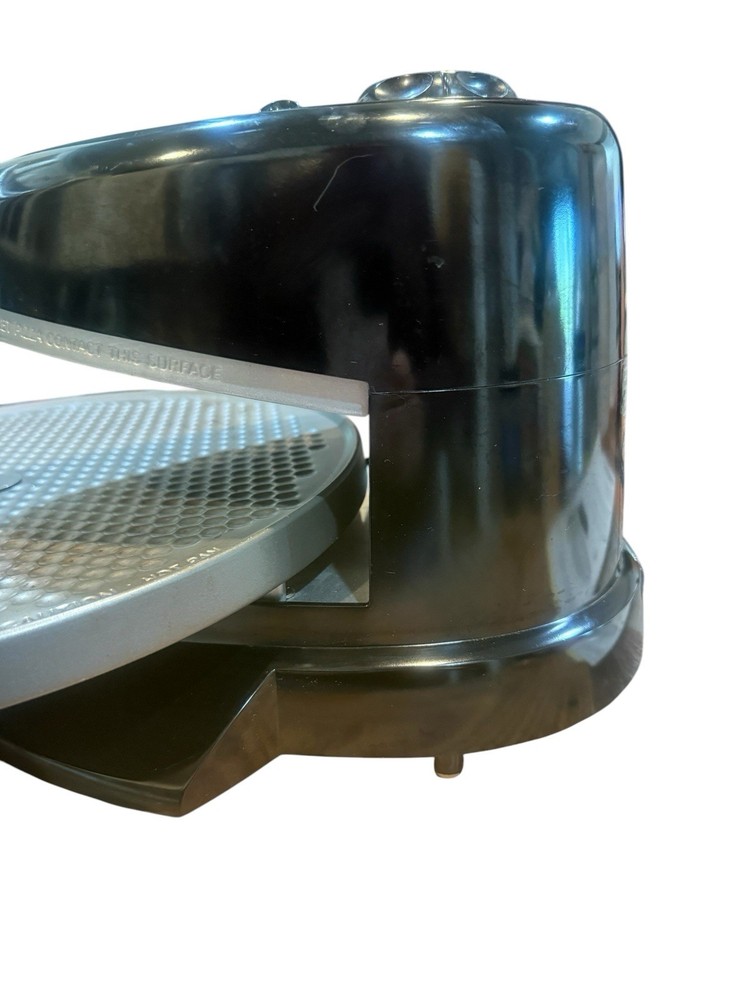 Pizzazz Plus Rotating Countertop Pizza Oven - Fast, Energy-Efficient Baking