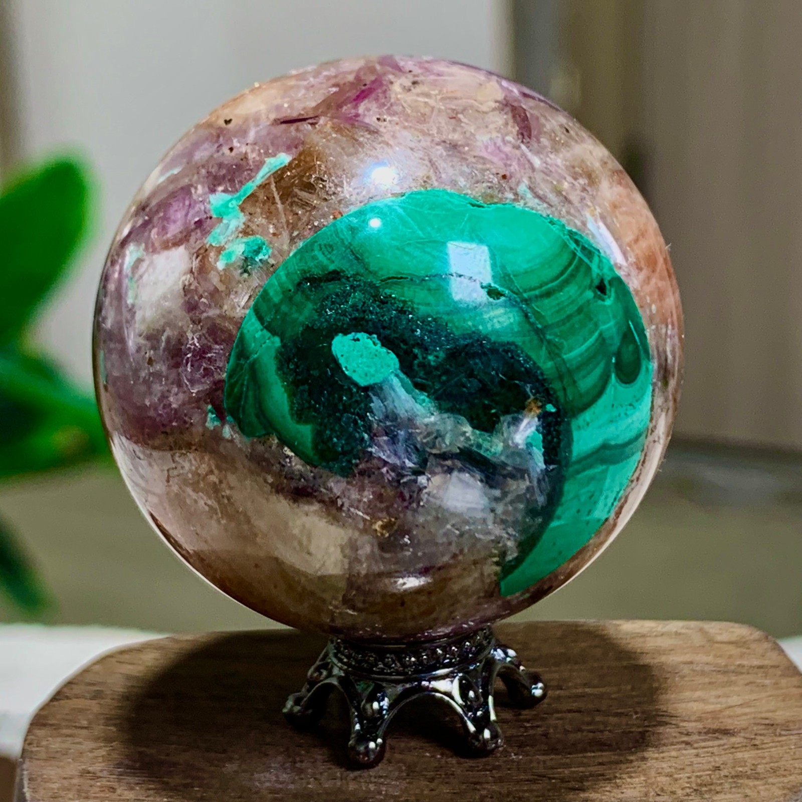 85G Newly discovered rare malachite purple mica symbiotic sphere restoration