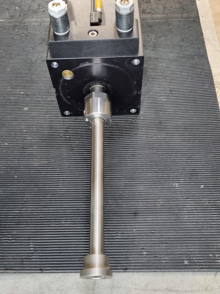 HIBAR SYSTEMS LTD METERING PUMP (R2TROLLEY.2)