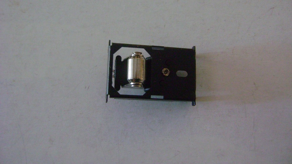 Lionel 482-3 Base Plate & Roller