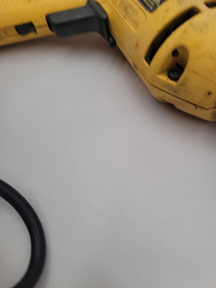 DeWalt DW106 VSR Corded 3/8" Variable Speed Heavy Duty Drill - Tested