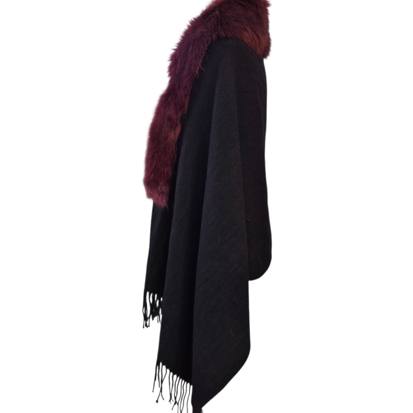 Jessica McClintock Faux Fur Trimmed Shawl Wrap Scarf Black Red Fringe One Size