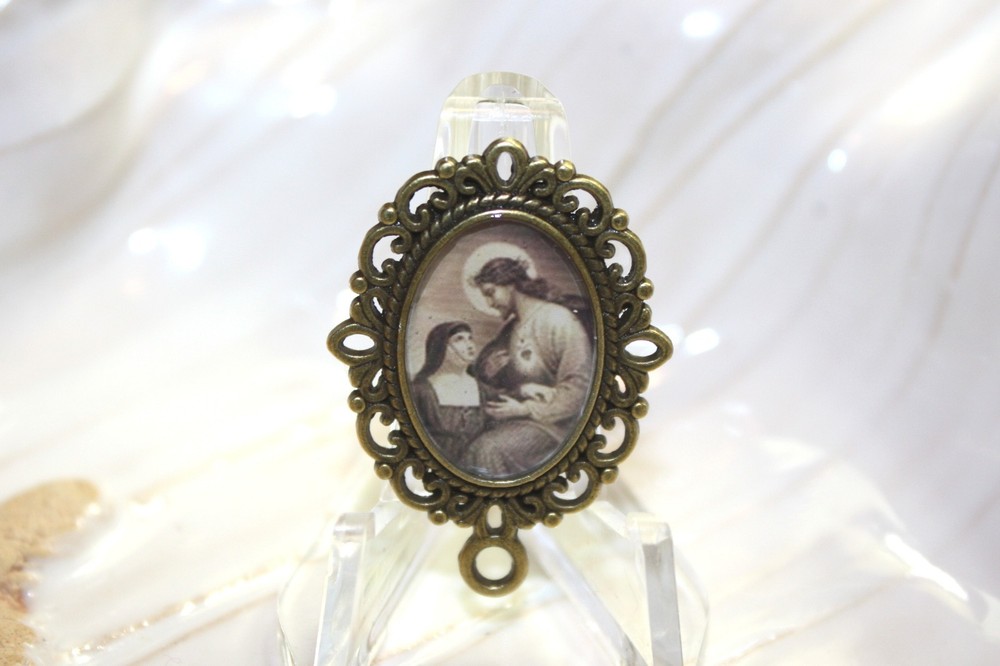 Bronze Rosary Center PartSt. Margaret Mary Alacoque  | No. 604