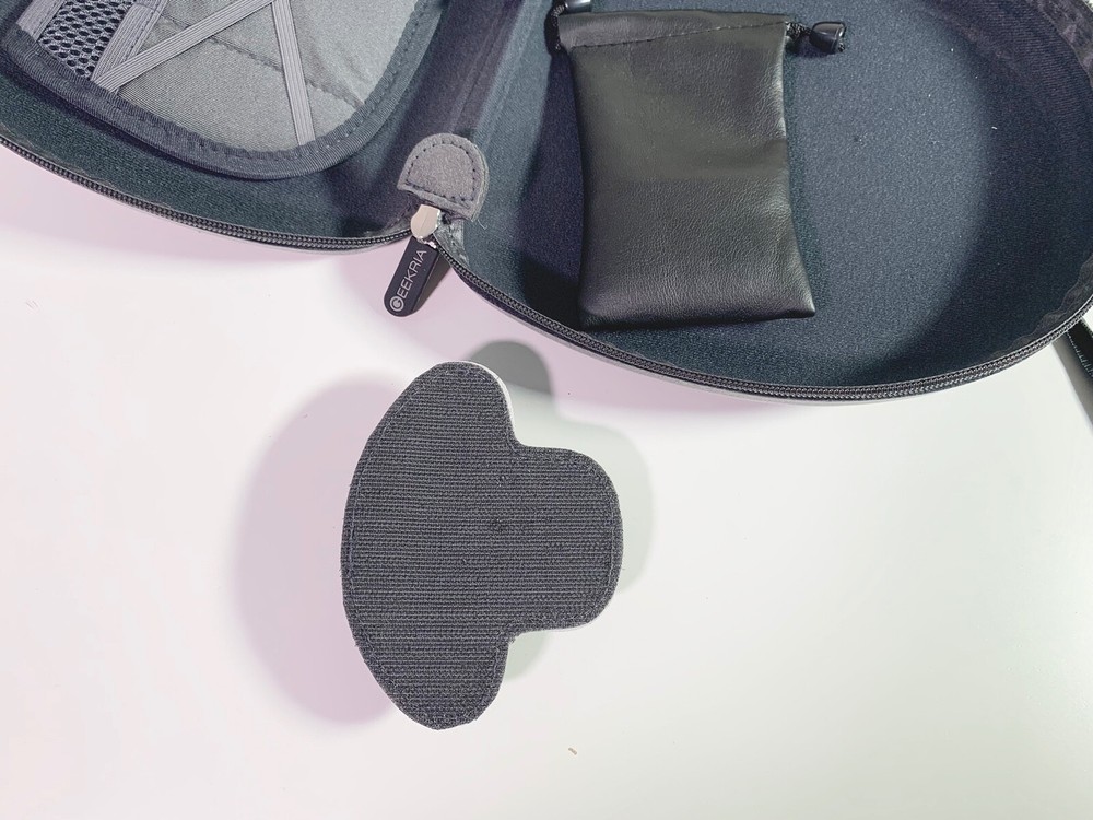 Geekria Headphone Gray Soft Zipper Case