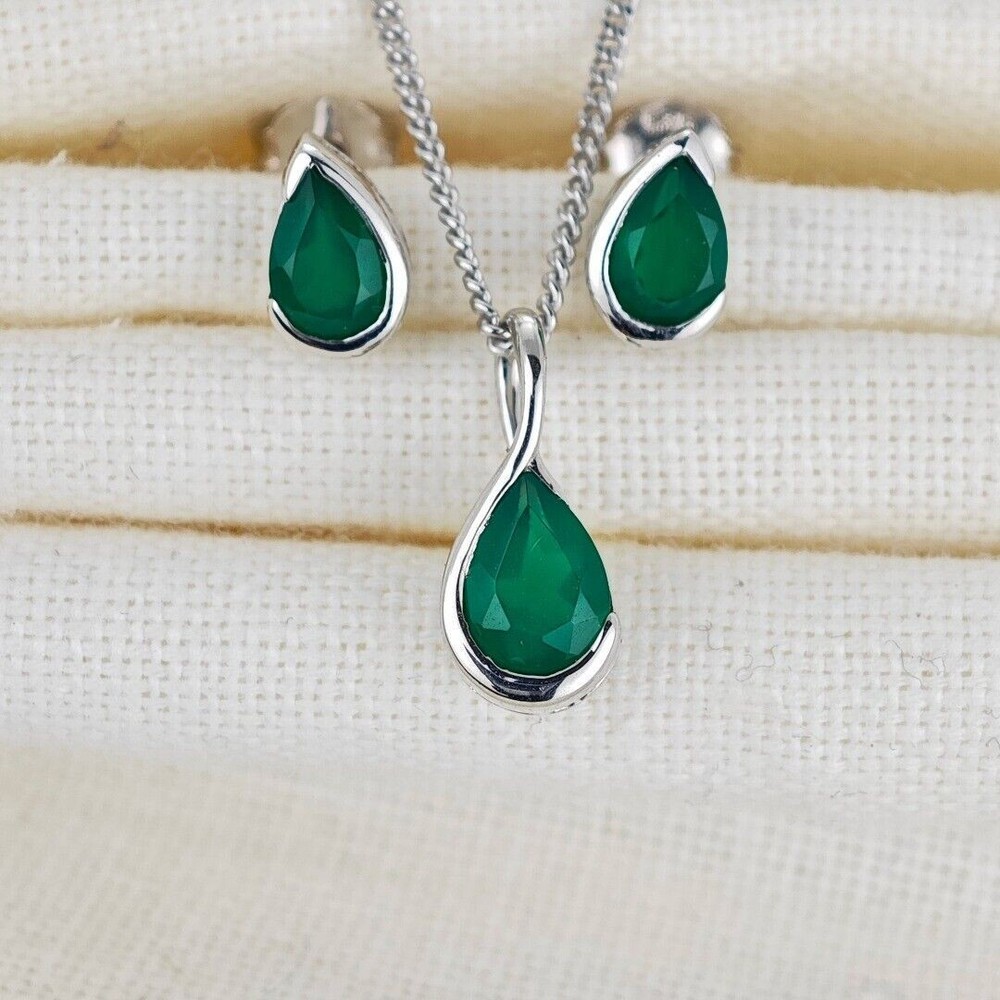 Onyx Green Set Pendant Earrings Sterling Silver Studs Infinity Loop