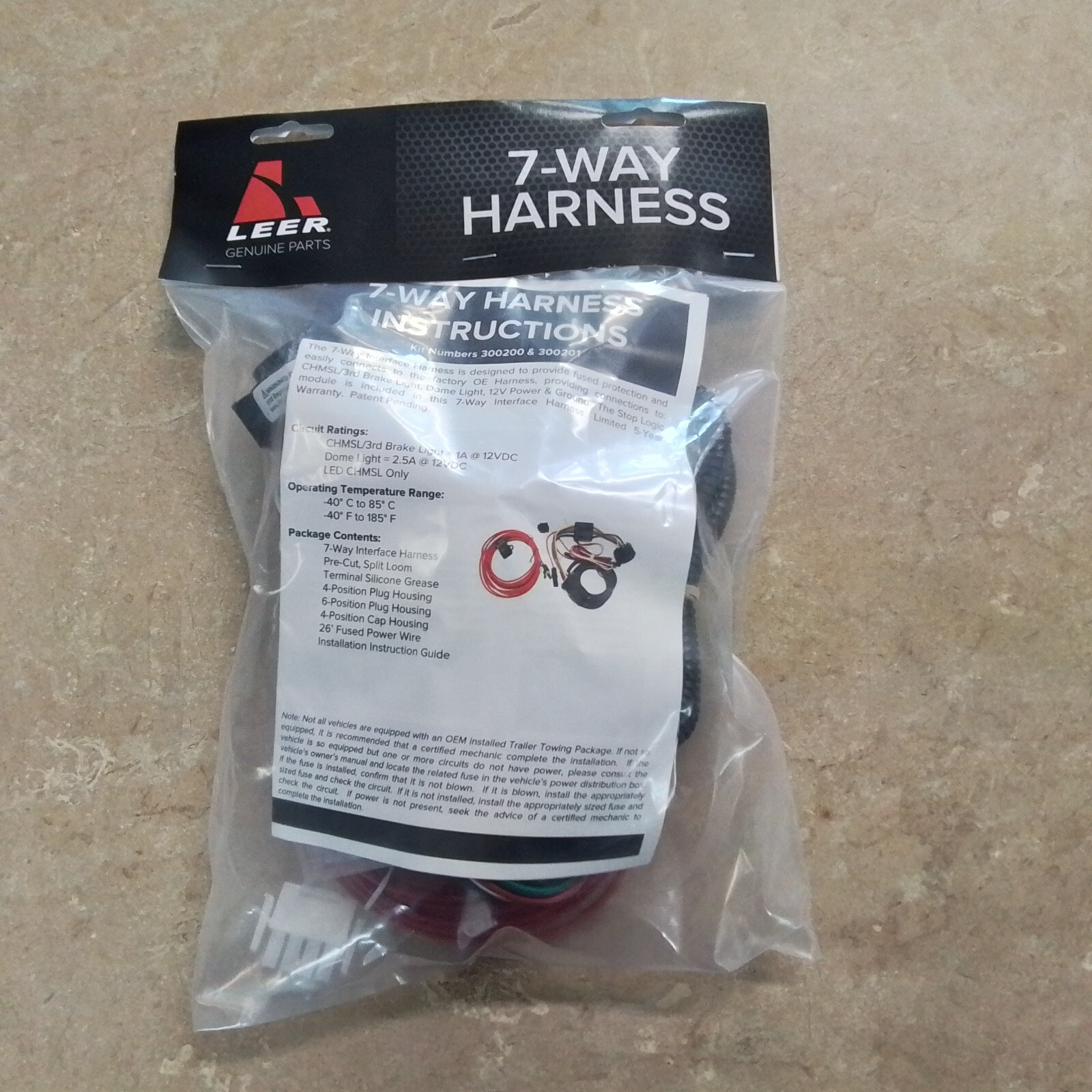 Truck Cap T-connector style Wire Harness Leer 300200