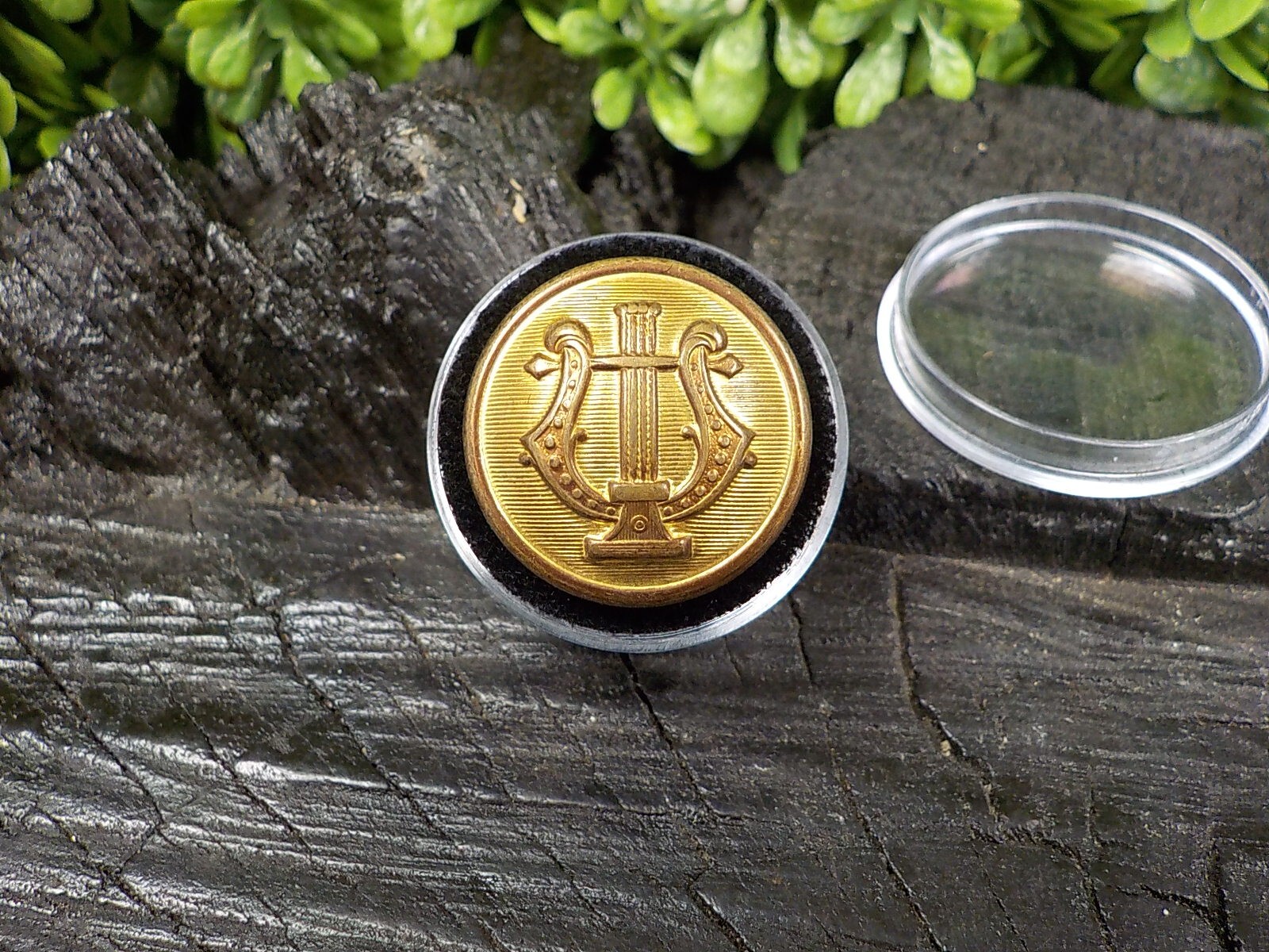 Old Rare Vintage Antique War Relic Military Musician Coat Button Loaded w/ Gold