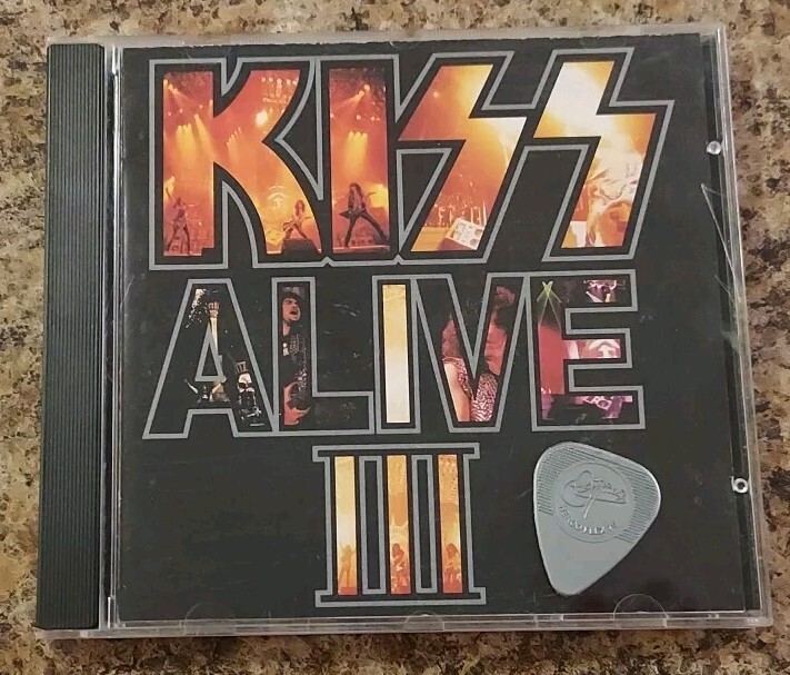 KISS Alive III CD First Printing Signed By WHOLE BAND Mercury 314 514 777 2🔥🔥