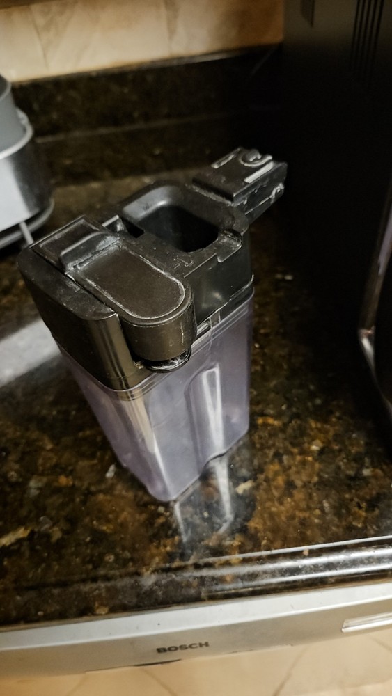 Saeco Incanto HD8917 Super Automatic Espresso Machine