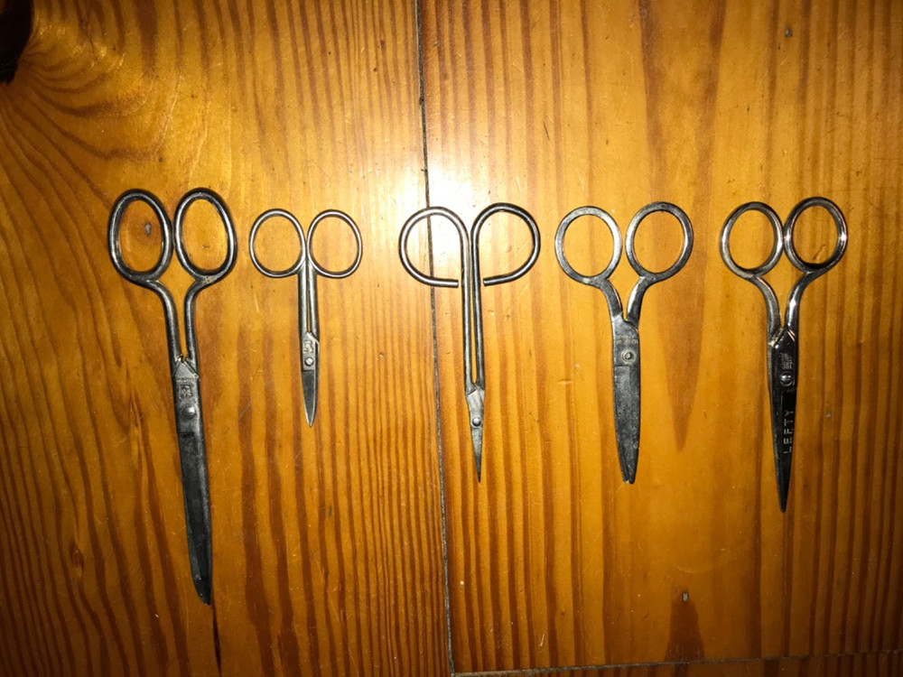 5 Vintage Sewing Scissors
