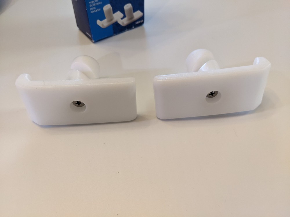 Carex walker ski glide A809-00