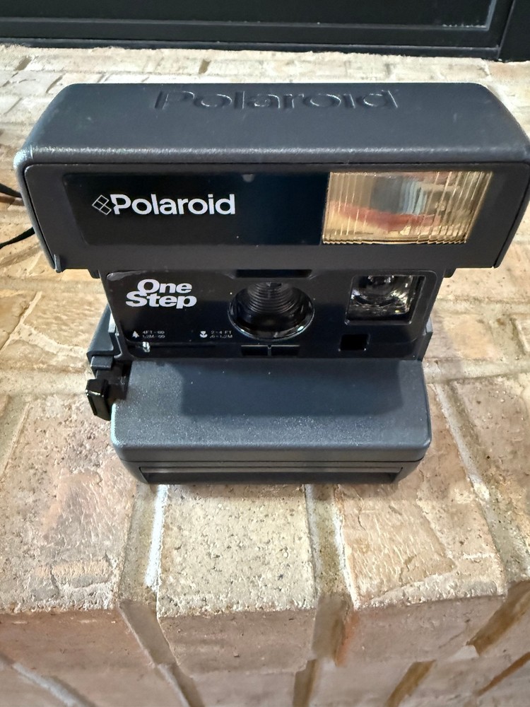 Polaroid One Step Instant Camera- tested works