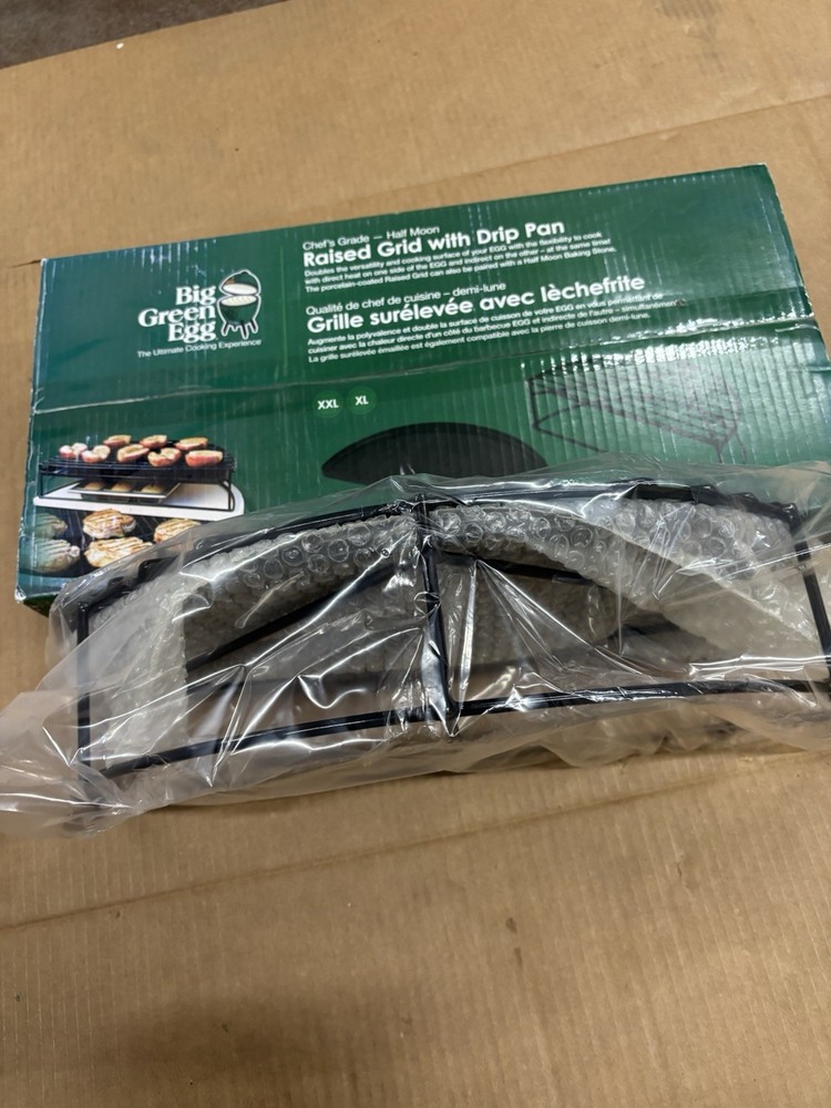Genuine Big Green Egg 101082 Raised Grid With Drip Pan
