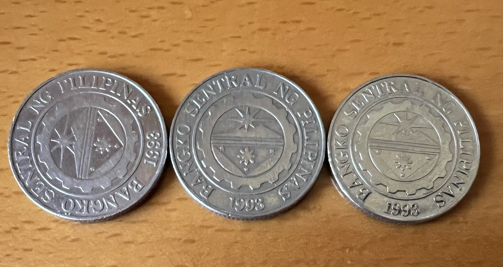 Republica Philippinas 1 piso coins (3)