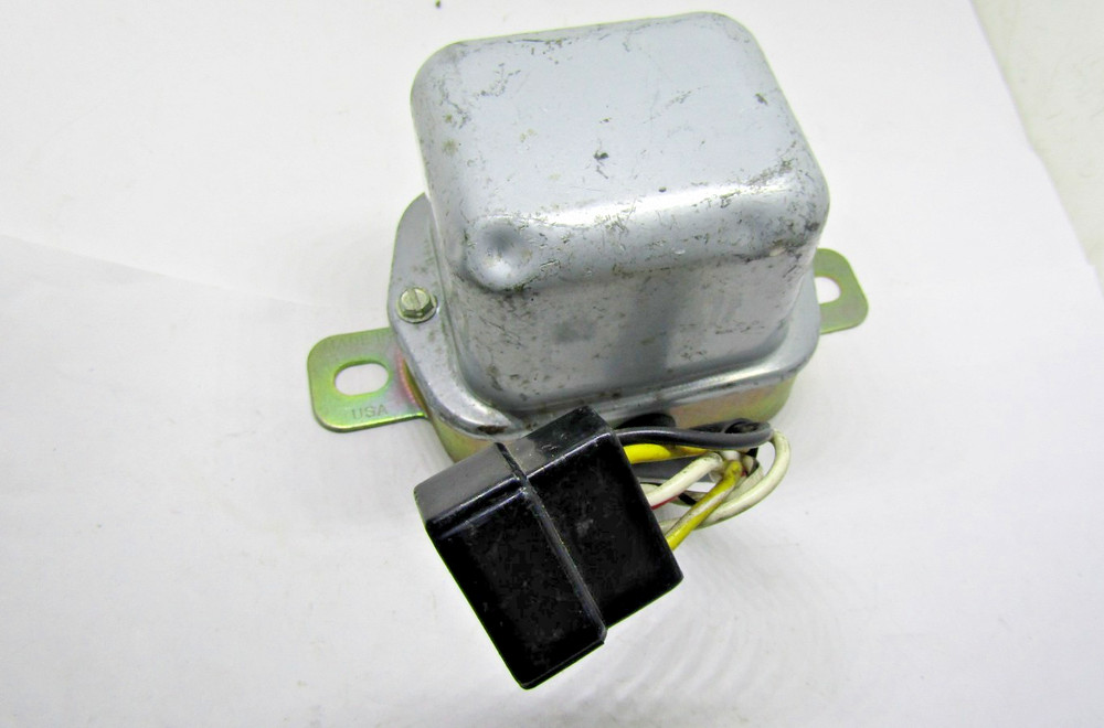 Voltage Regulator Standard VR-121