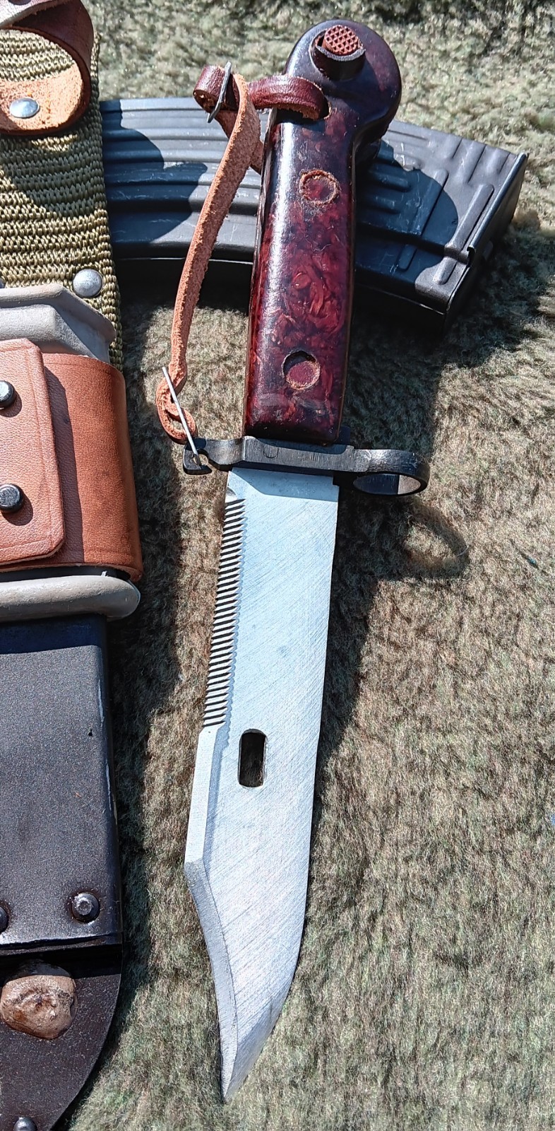 Soviet Era Romanian Type I Bayonet w/ Complete Sheath - Unissued Cold War #4