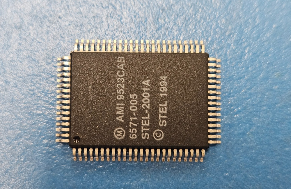 (1PC) 6571-005 STEL-2001A QFP100