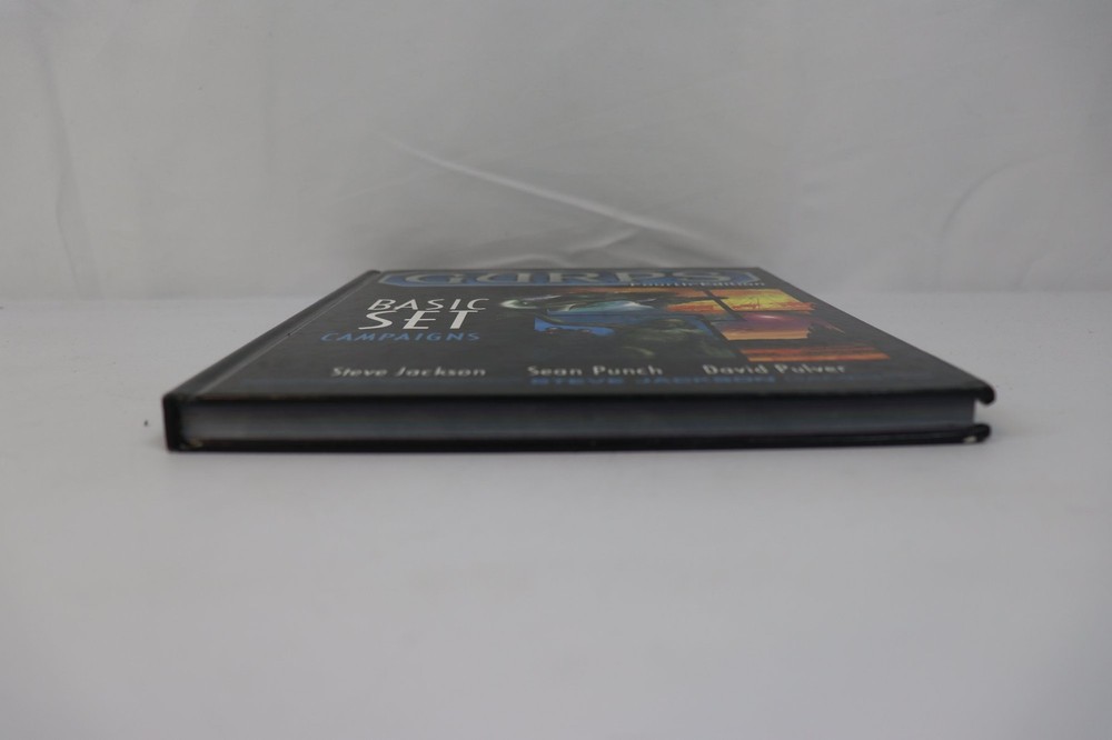 GURPS Basic Set Campaigns 4th Edition Role-Playing Book Steve Jackson