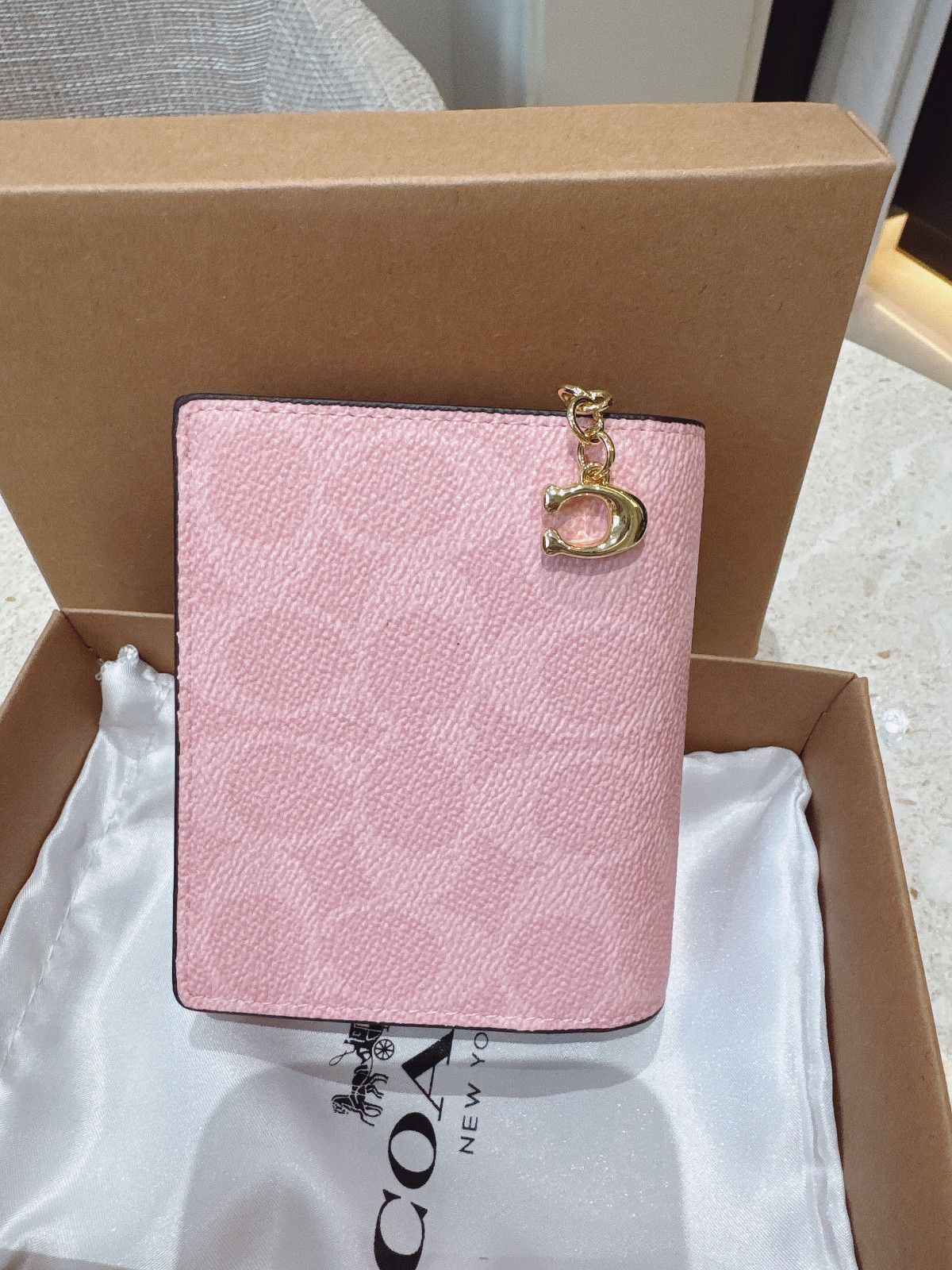 New Coach khaki / Snap CBN32 Wallet In Signature Canvas in Powder Pink