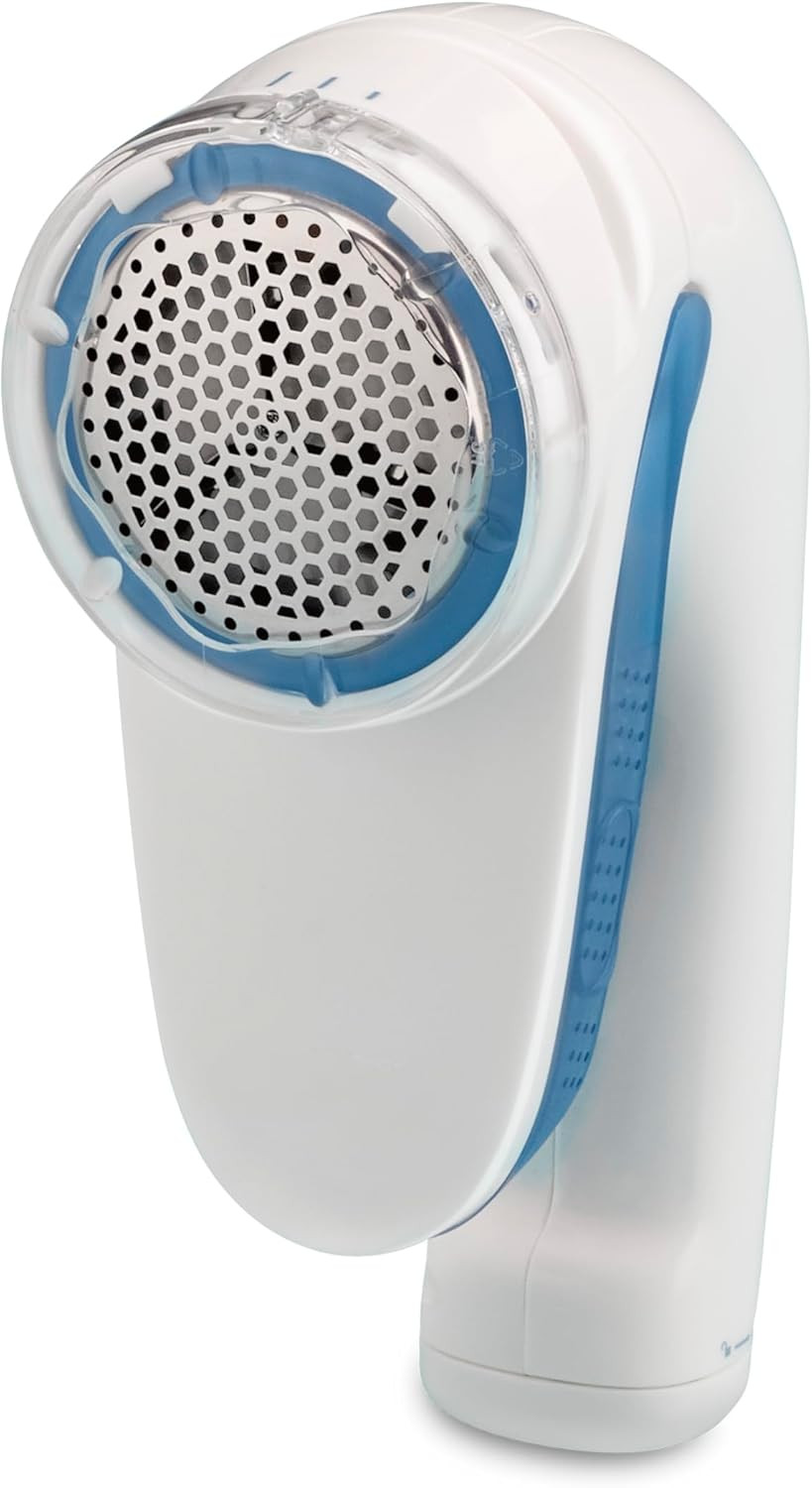 Conair Fabric Shaver and Lint Remover, Battery-Operated Portable Clothes Shaver