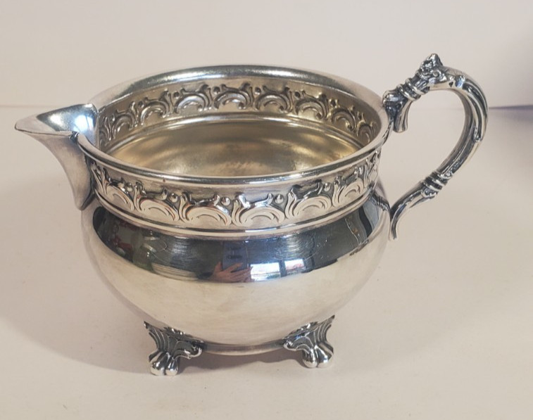 Wallace Silverplate Cream Pitcher Avalon Pattern 2834