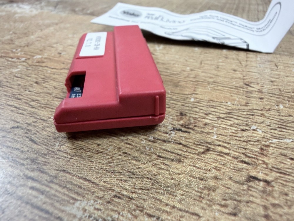 Yale Smart Lock Zigbee Module YRMZB2 With Instructions Open Box Never Used