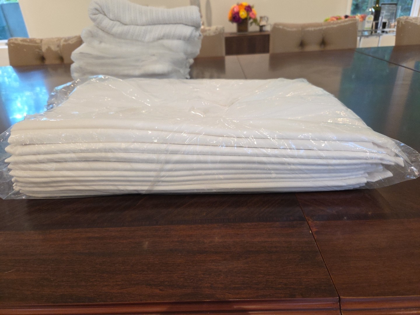 1 DOZEN 100% White Cotton Bath Towels 20x40. for Hotel Gym Spa Salon. CLEARANCE