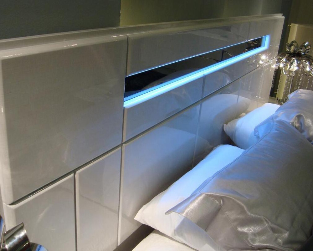 Palermo 5PC Bedroom Set White Lacquer & Chrome