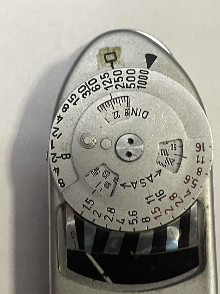 Leica Leitz MC Selenium Rangefinder Light Meter WORKS!!!