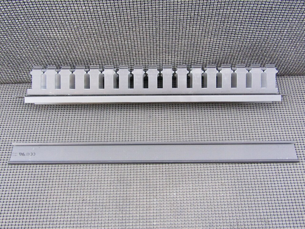 Middle Atlantic PHCM-1-2 (1-3/4") Plastic Finger Horizontal Cable Manager
