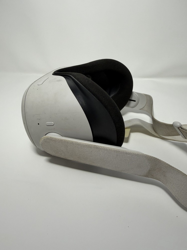 128GB Oculus Meta Quest 2 VR Replacement Headset Only Fully tested READ