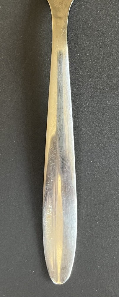 2 Oneida Glissade Stainless 8” Dinner Forks