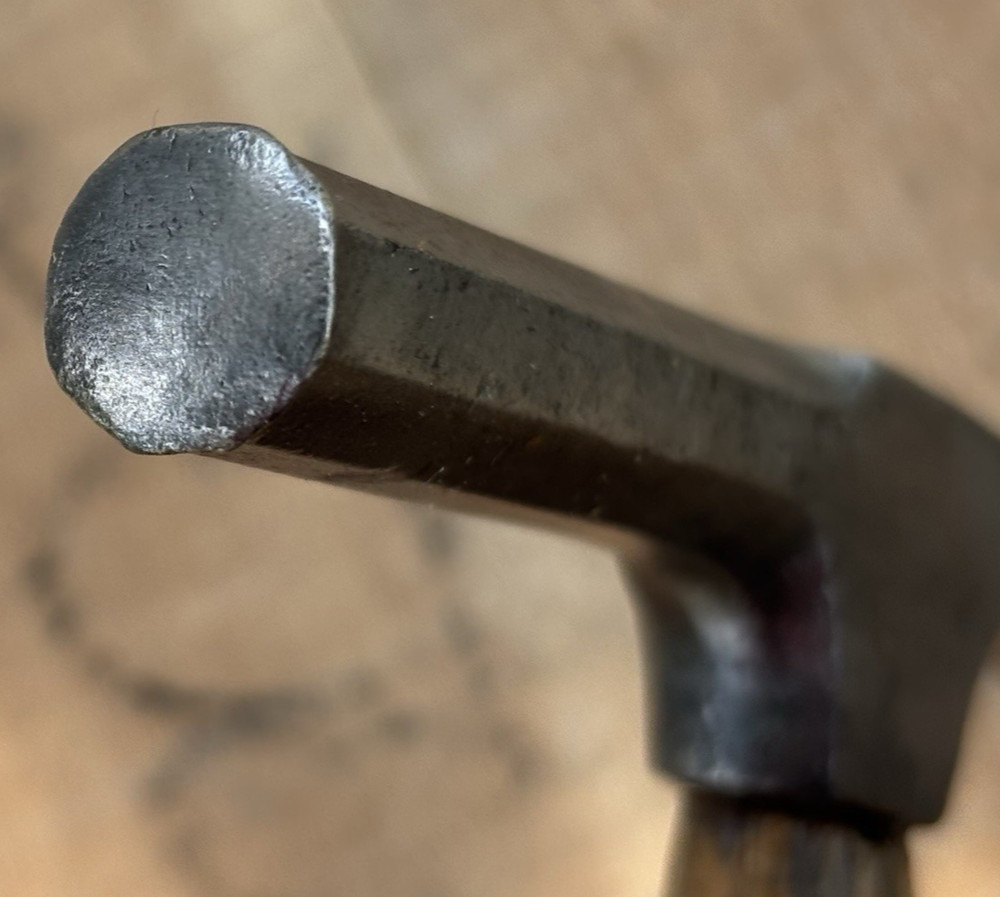 L.A. SAYRE & CO Lightweight Tack Hammer Octagonal Face