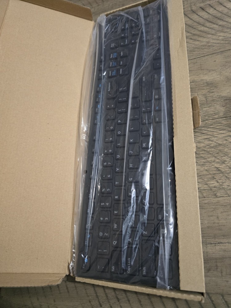 Dell Wired Keyboard black KB216-BK-US Technology