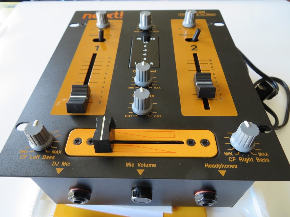 " NEXT " PDJ 20 Professional DJ mixer